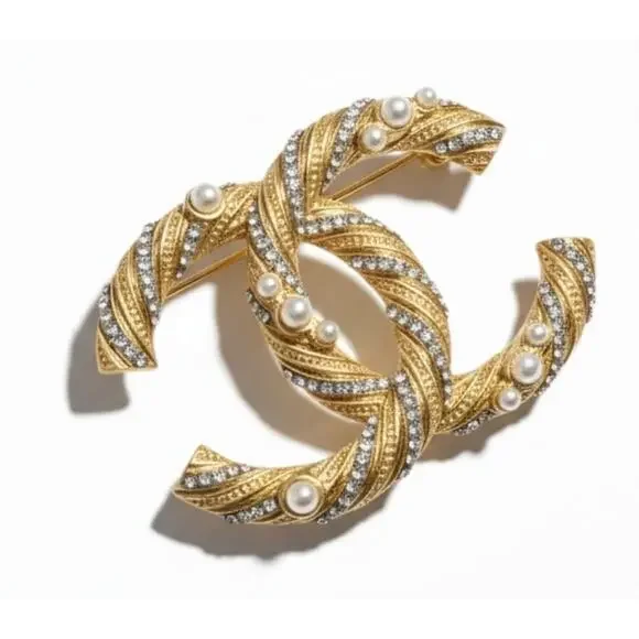 CHANEL Brushed Gold Twisted Crystal and Pearl Brooch 23A (CCXX009) - Picture 2 of 8